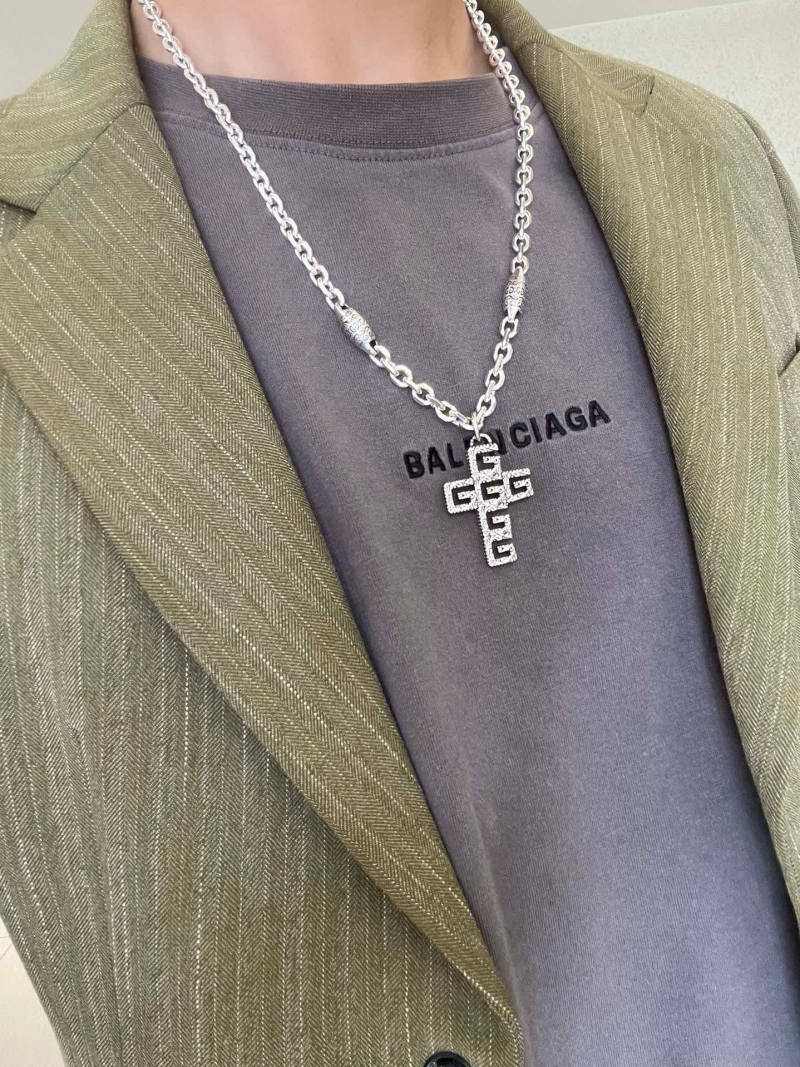 Gvc*1 necklaces